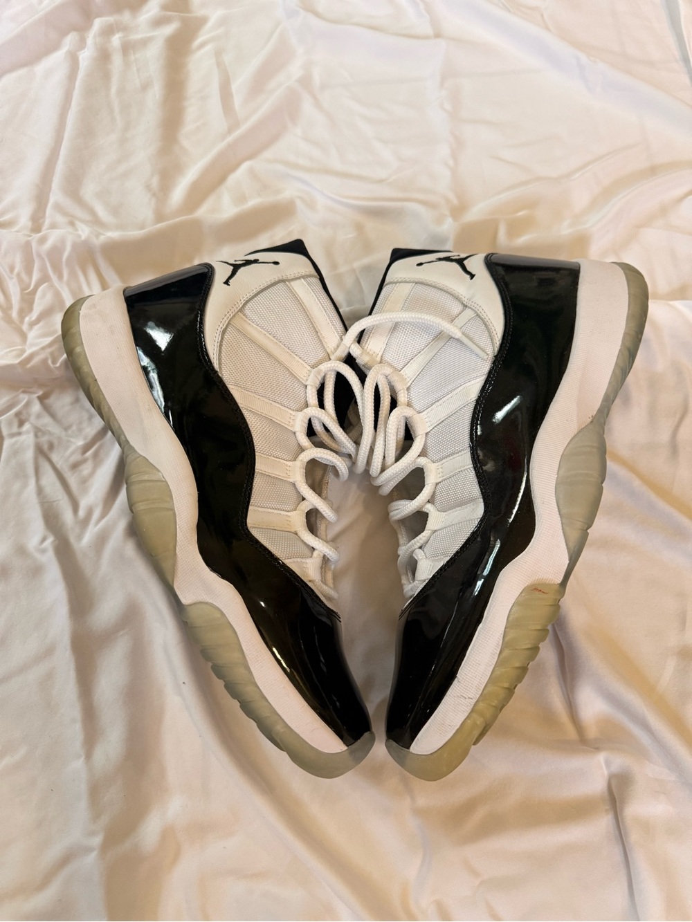 Nike Air Jordan 11 “Concord” NO BOX *BUBBLE WRAPPED*
